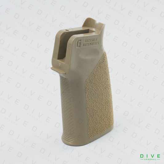 Geissele A17タイプ グリップ FDE