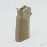 Geissele A17タイプ グリップ FDE