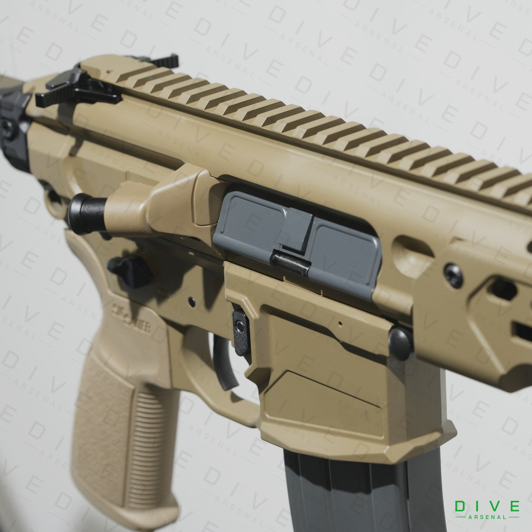 U.S. ARMY ミリタリージープ ミサイル付き(箱付き、日本製:ALPS社) MCX Spear LT CAG 10.5in GBB/Coyote – DIVE ARSENAL